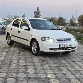 Opel Astra 2000
