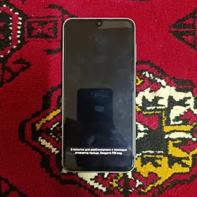 Samsung A17 8,128