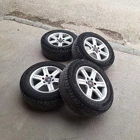 PAJERO  &  L200