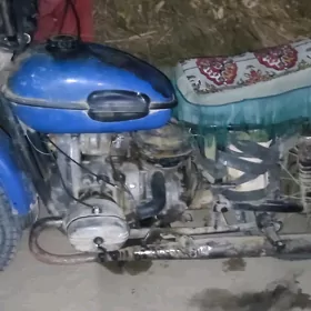 Ural 4320 1982