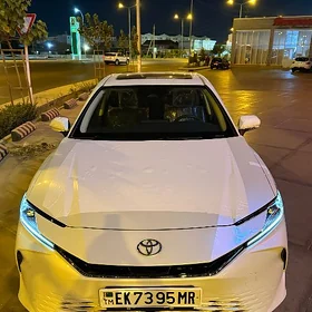 Toyota Camry 2026