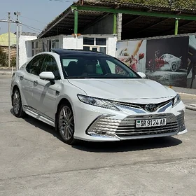 Toyota Camry 2024