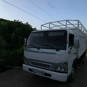 Mitsubishi Canter 2009