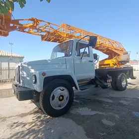 Gaz 53 2001