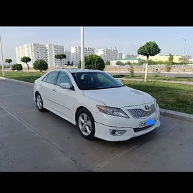 Toyota Camry 2011
