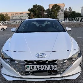 Hyundai Elantra 2021