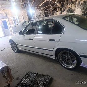 BMW E34 1992