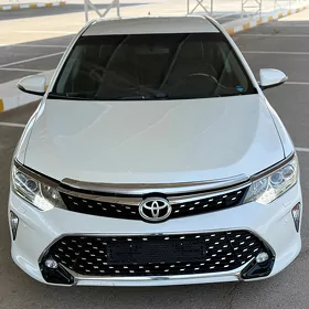 Toyota Camry 2014