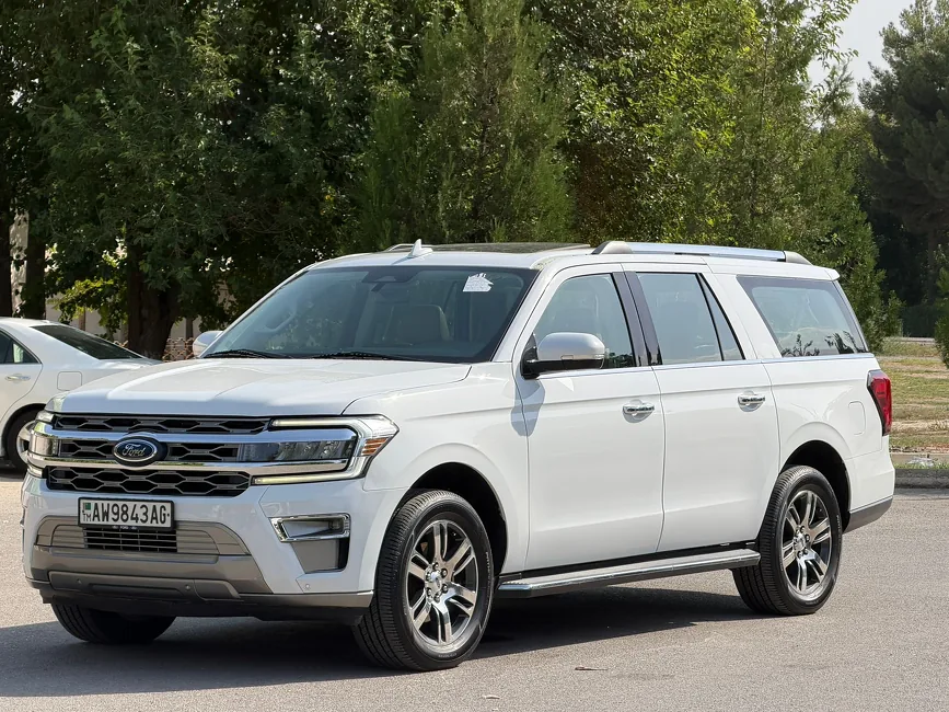 Ford Expedition 2023