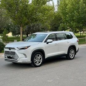 Toyota Grand Highlander 2025