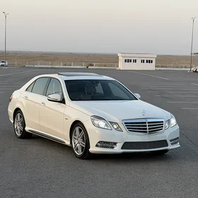 Mercedes-Benz E350 2011
