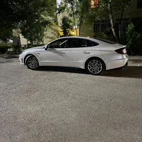 Hyundai Sonata 2021
