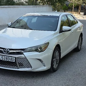 Toyota Camry 2017