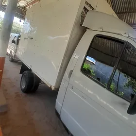 Toyota Hiace 1998