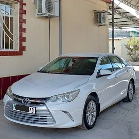 Toyota Camry 2016