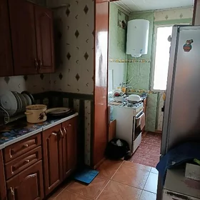 3 мкр 2 ком 4/2 этаж