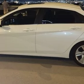Hyundai Elantra 2021