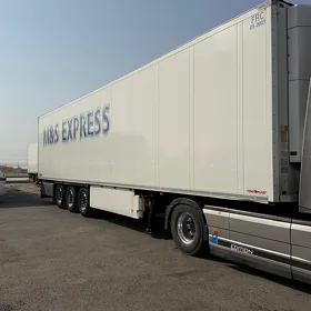 Schmitz Cargobull 2017