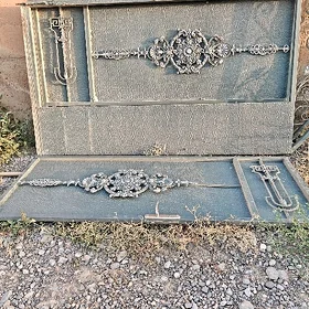 Satlyk derweze we reşotka