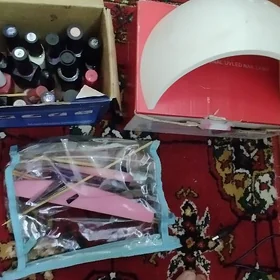 Дырнак учин лампа и лаклар
