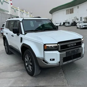Toyota Land Cruiser Prado 2025
