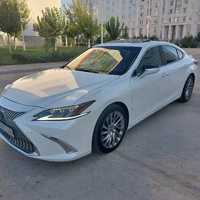 Lexus ES 350 2019