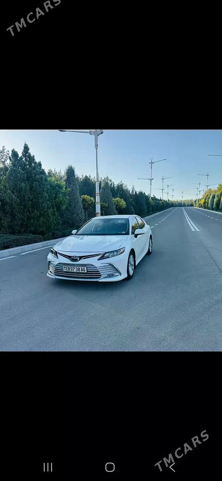 Toyota Camry 2022