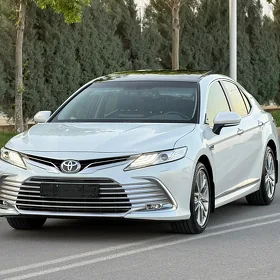 Toyota Camry 2022