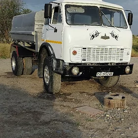 Maz Samosval 1982