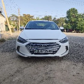 Hyundai Elantra 2018