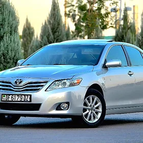 Toyota Camry 2010