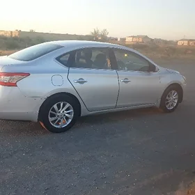Nissan Sentra 2013