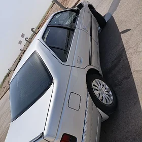 Peugeot 405 2005