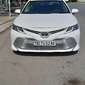Toyota Camry 2020