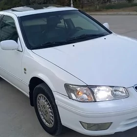 Toyota Camry 1998
