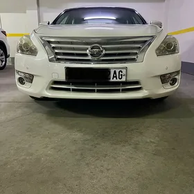 Nissan Altima 2013