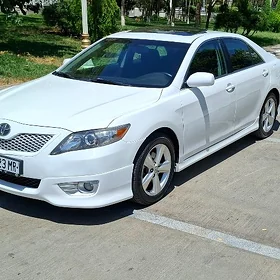 Toyota Camry 2010