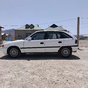 Opel Astra 1992