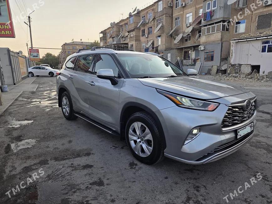 Toyota Highlander 2020
