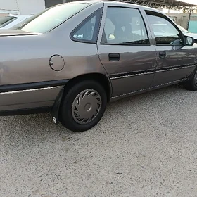 Opel Vectra 1990