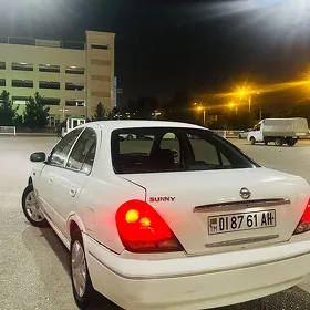 Nissan Sunny 2005
