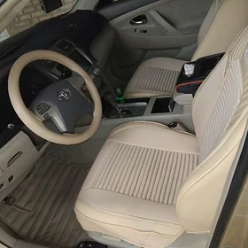 Toyota Camry 2011