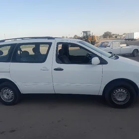 Toyota Sienna 2000