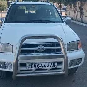 Nissan Pathfinder 1999