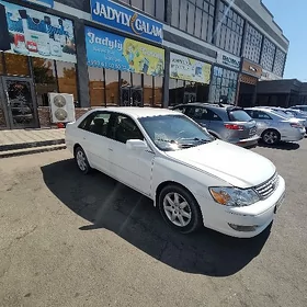 Toyota Avalon 2022