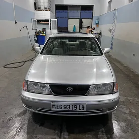 Toyota Avalon 1999