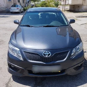 Toyota Camry 2011