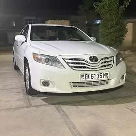 Toyota Camry 2010