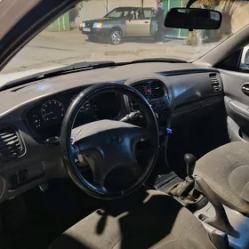 Hyundai Sonata 1999