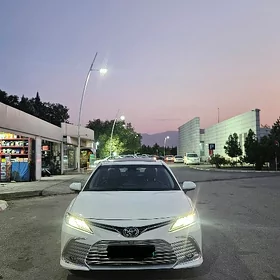 Toyota Camry 2023